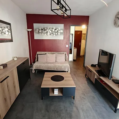 Holiday home Moderne 2 Chambres, Proche Et Parking Privatif - Fr-1-732-104
