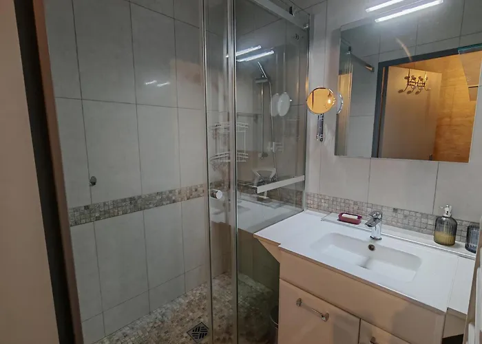 Casa de Férias Moderne 2 Chambres, Proche Et Parking Privatif - Fr-1-732-104